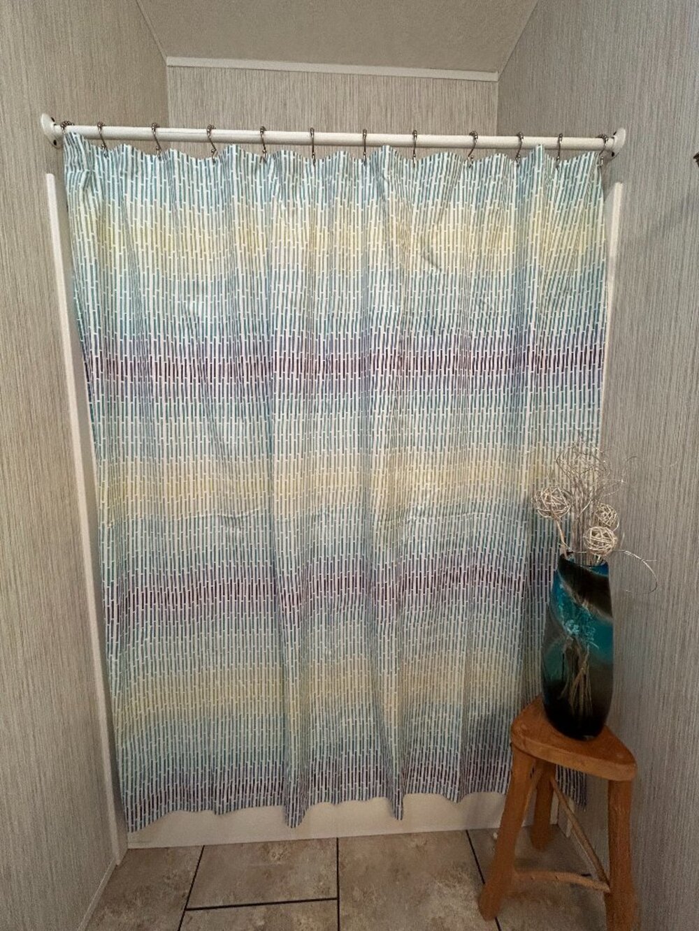 EXC Perry Ellis Portfolio Shower Curtain 100% Polyester